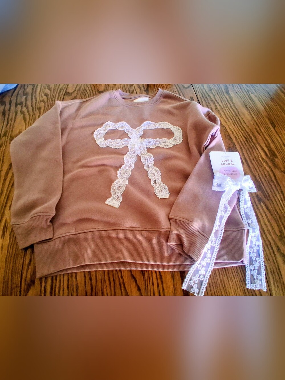 NWT Girls Pink Sweatshirt And Matching Lavy Hairclip Sz         S 7/8
